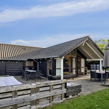 Kaarina - 250m From The Sea By Interhome *