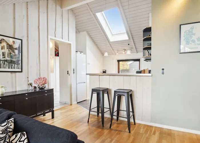 Kaarina - 250m From The Sea By Interhome * Обенро